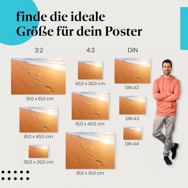"Fussabdrücke im Sand": Poster - Spuren im Sand & goldenes Licht