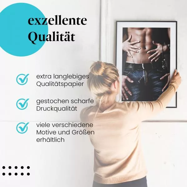 Titel: Leidenschaftliche Berührung: Hände auf Bauch | Postereck 0041 Titel: Leidenschaftliche Berührung: Hände auf Bauch | Postereck 0041