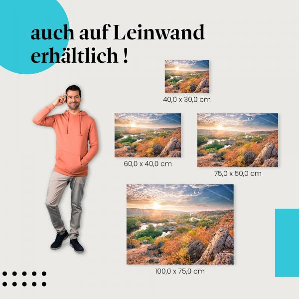 Sonnenaufgang: Leinwandbild. Fluss, Herbst, Felsen, warmes Licht.