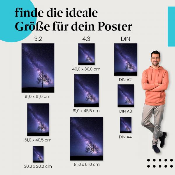 Entdecke die passende Postergröße: Einsamer Baum, Hügel, Milchstraße, Nachthimmel.