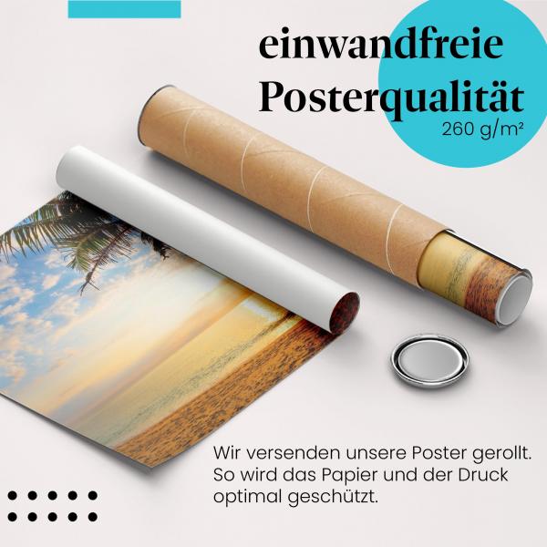 Gerolltes Poster "Palmenstrand". Urlaub & Entspannung, sicher verpackt.
