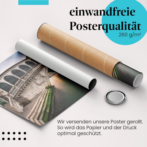 Gerolltes Poster "Rialtobrücke Venedig" - Venezianisches Flair, sicher verpackt.