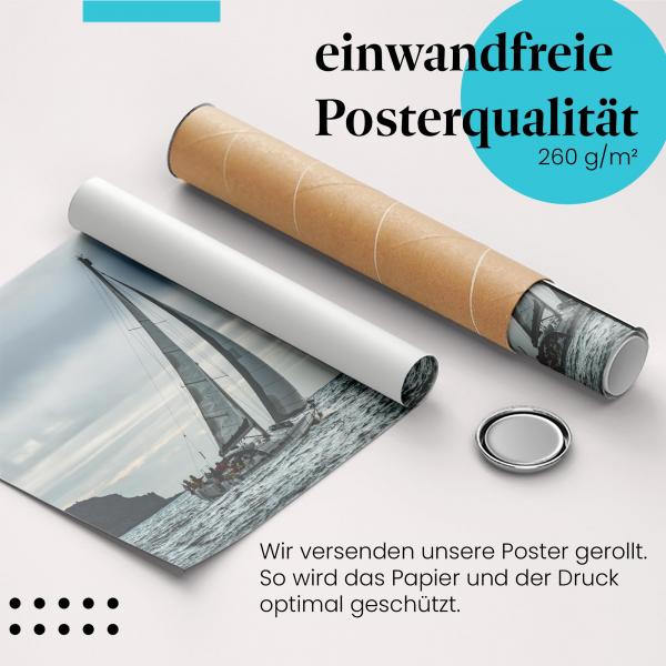 Gerolltes Poster "Sturm auf See" - Naturgewalt & Abenteuer, sicher verpackt.