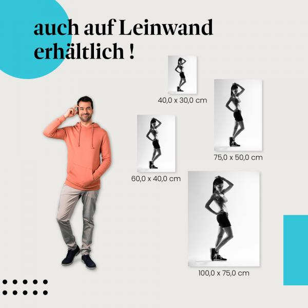 Fitness: Leinwandbild. Frau, schwarz-weiß, selbstbewusst.