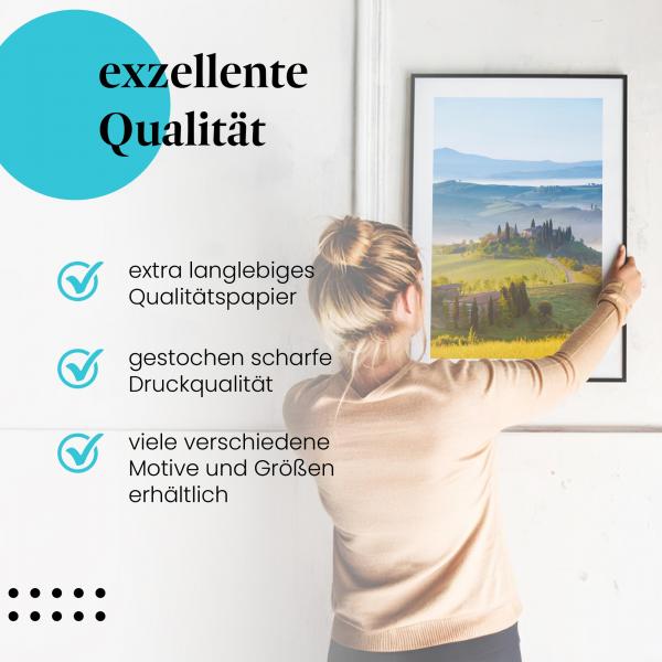 Gerahmtes Bild "Toskana". Panorama, Hügel, Zypressen, Nebel, ländlich.