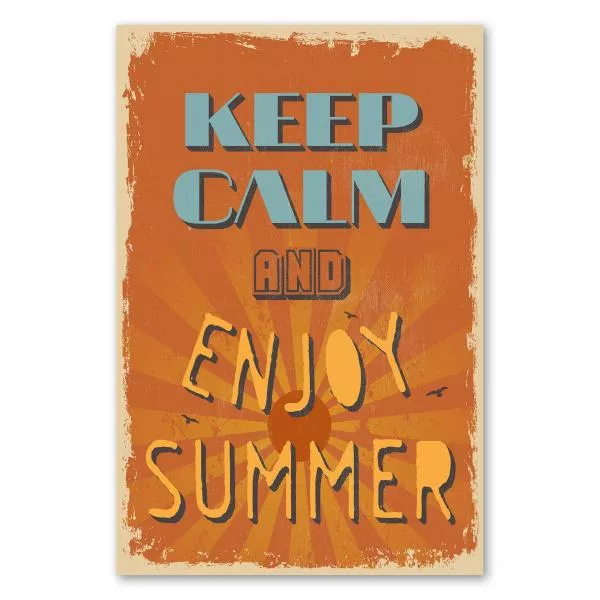 Retro-Poster mit Sonnenuntergang und Möwen: "Keep Calm and Enjoy Summer". Retro-Poster mit Sonnenuntergang und Möwen: "Keep Calm and Enjoy Summer".